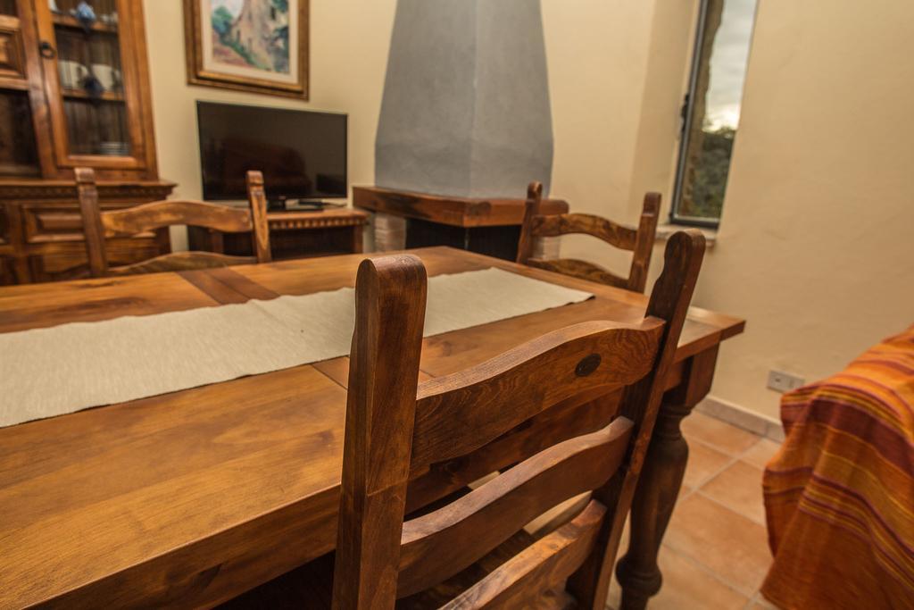 Agriturismo Podere Valdo Гаворрано Номер фото