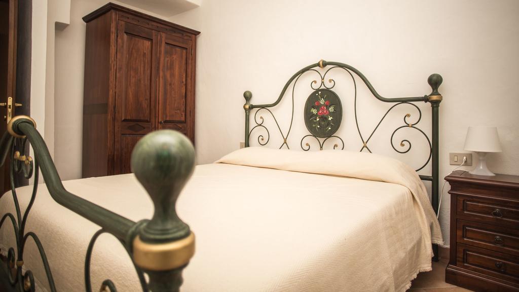 Agriturismo Podere Valdo Гаворрано Номер фото
