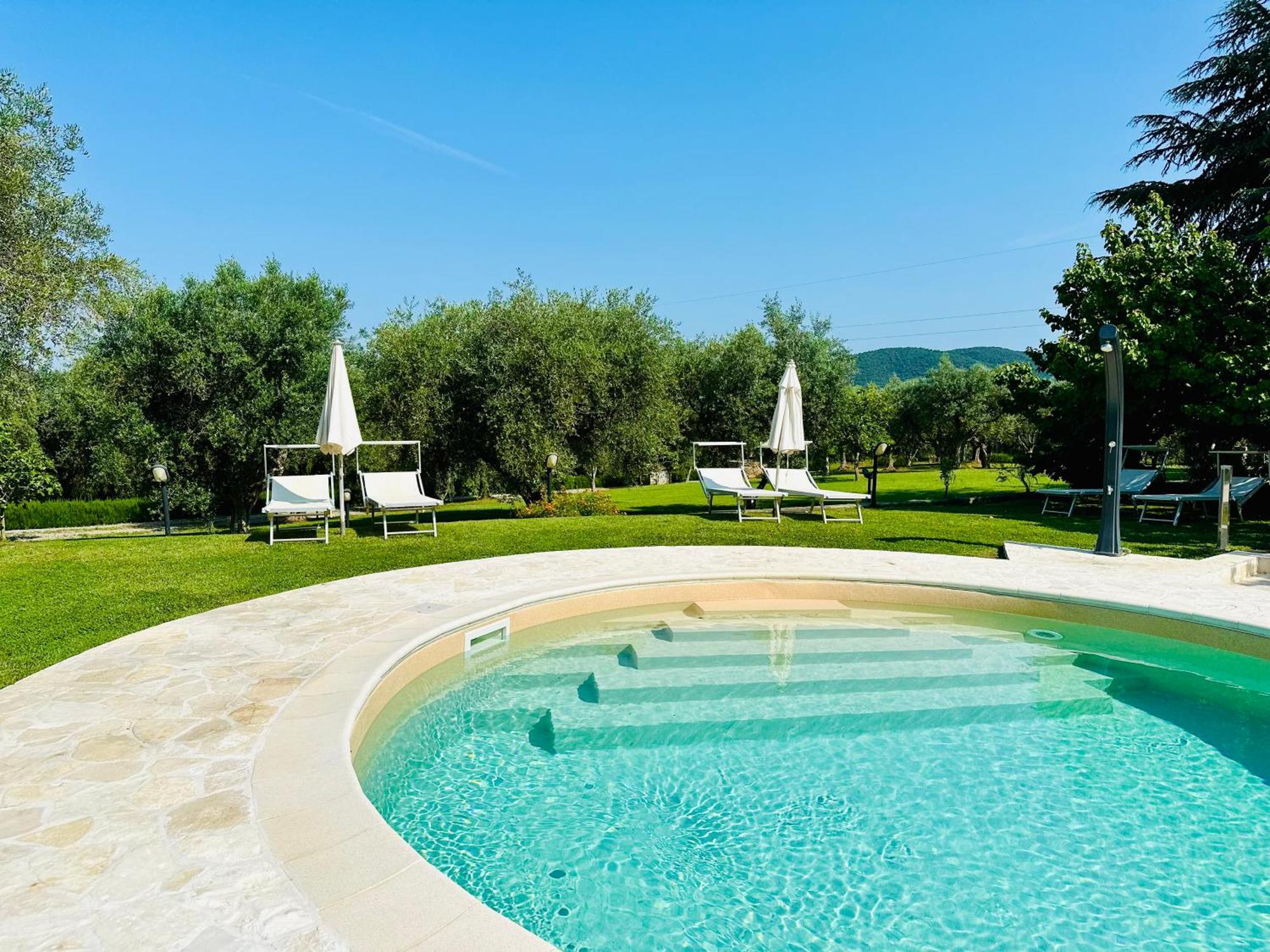 Agriturismo Podere Valdo Гаворрано Экстерьер фото