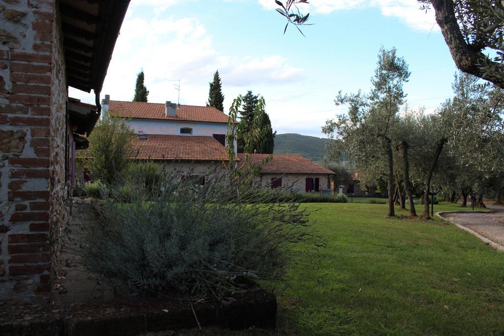 Agriturismo Podere Valdo Гаворрано Экстерьер фото